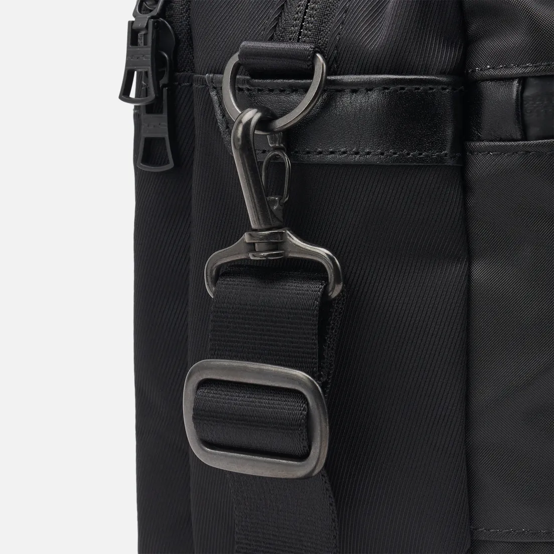 Master-piece Сумка Progress Coating 2nd Laye Shoulder M