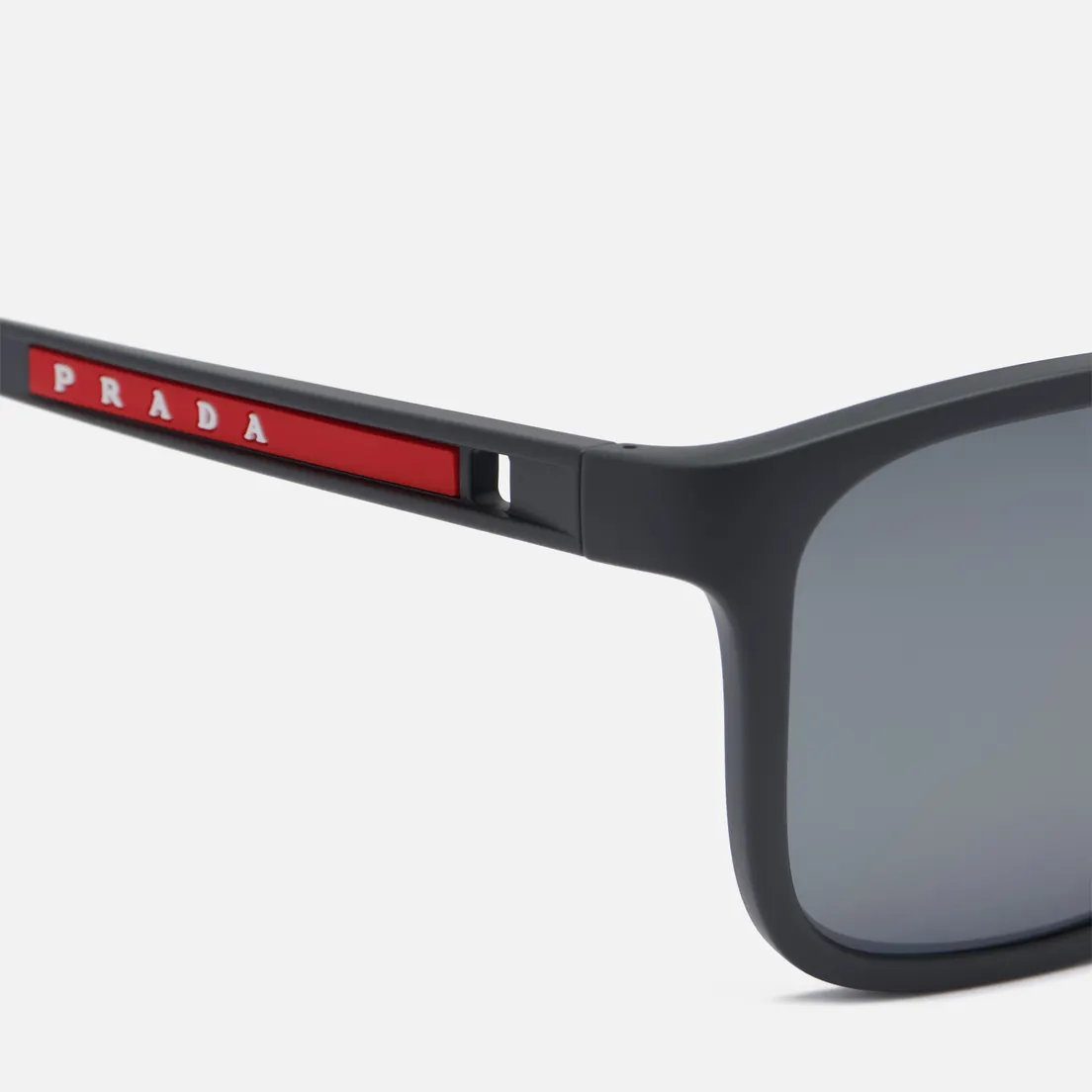 Prada Linea Rossa Солнцезащитные очки 02WS-UFK07H-3P Polarized