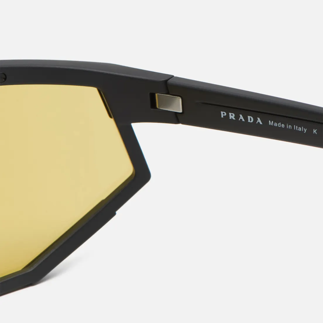 Prada Linea Rossa Солнцезащитные очки 04WS DG004Q