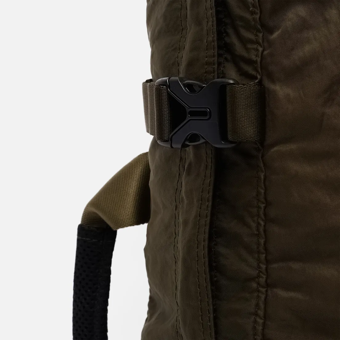 C.P. Company Рюкзак Nylon Satin Garment Dyed Travel