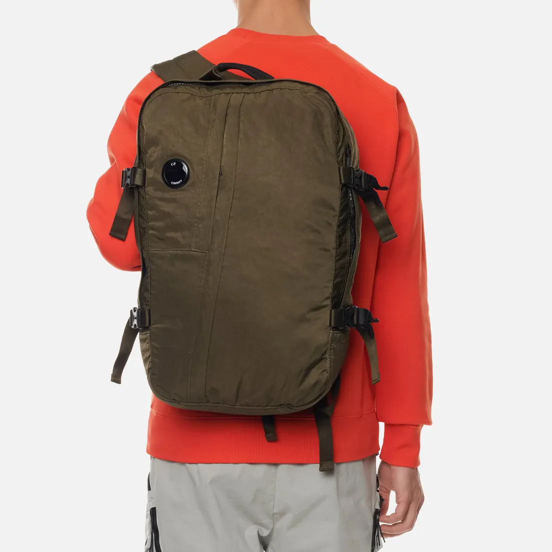 C.P. Company Рюкзак Nylon Satin Garment Dyed Travel