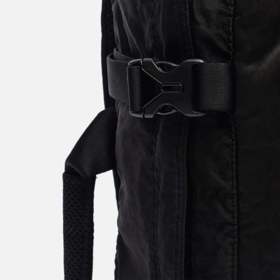C.P. Company Рюкзак Nylon Satin Garment Dyed Travel