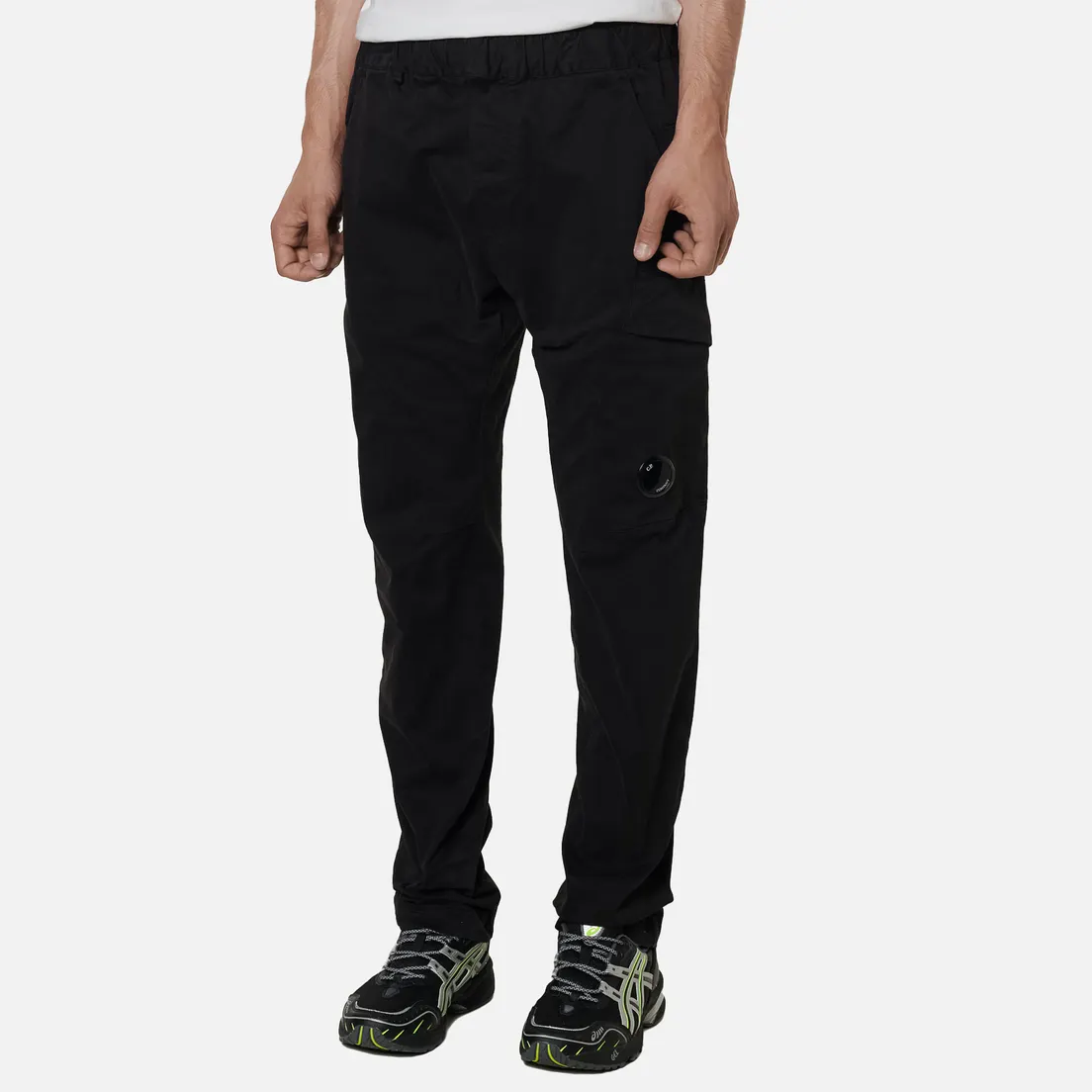 C.P. Company Мужские брюки Lens Pocket Garment Dyed Stretch Sateen