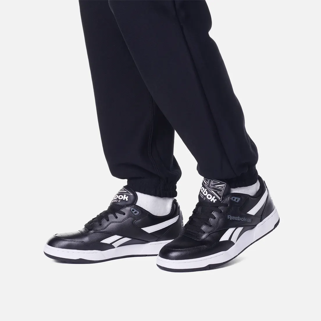 Reebok Мужские кроссовки BB 4000 II