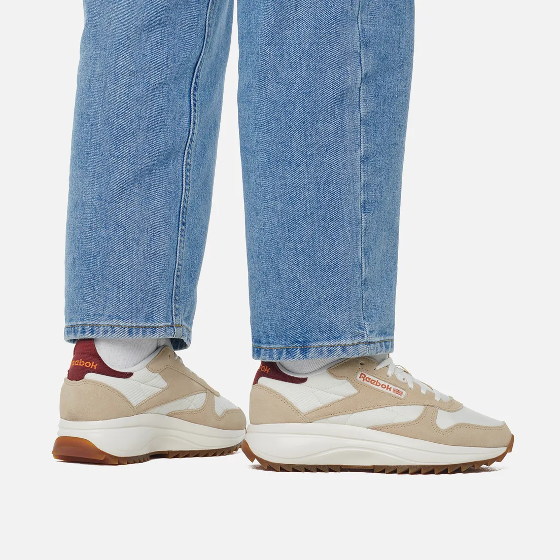 Reebok Женские кроссовки Classic Leather SP Extra