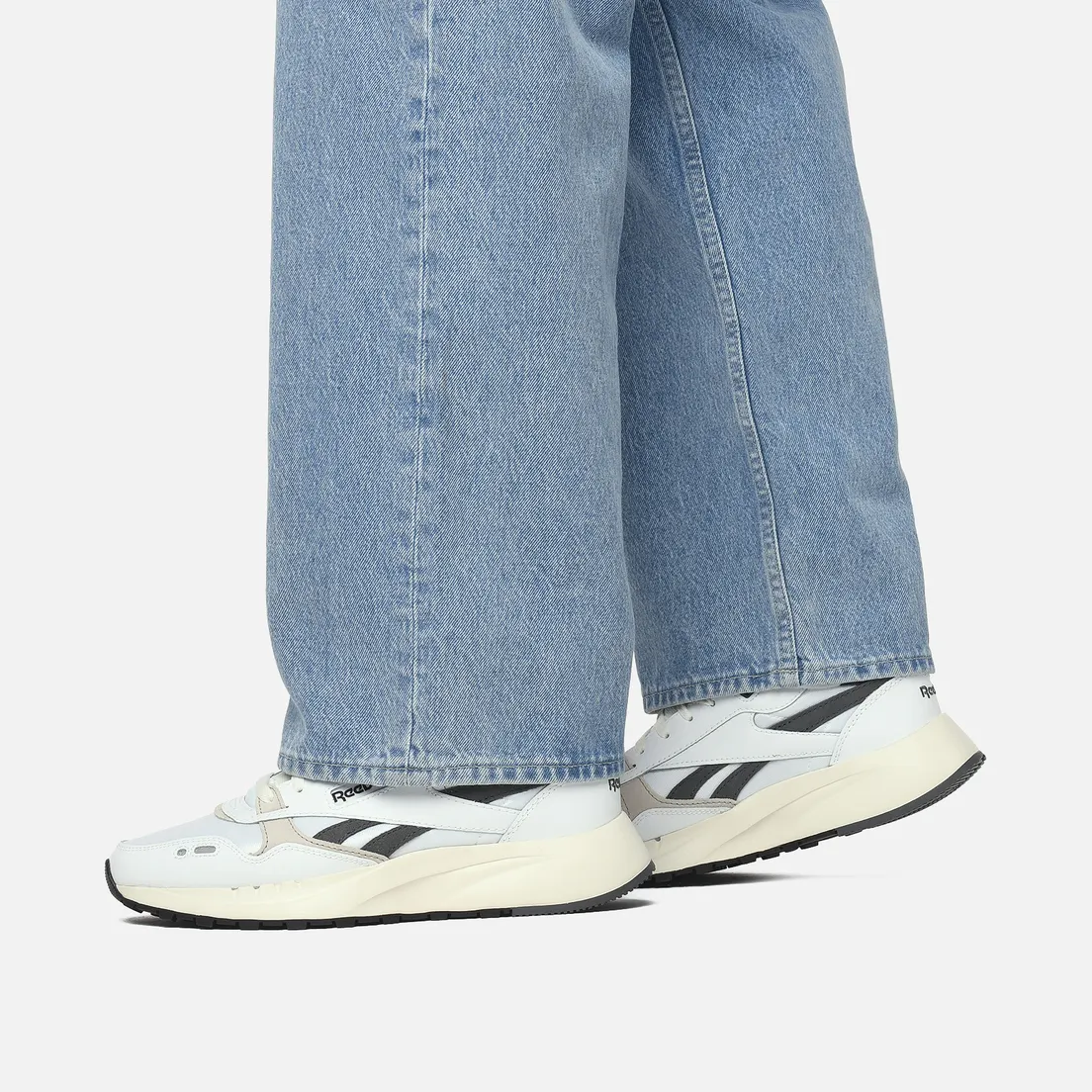 Reebok Кроссовки Classic Leather 2400
