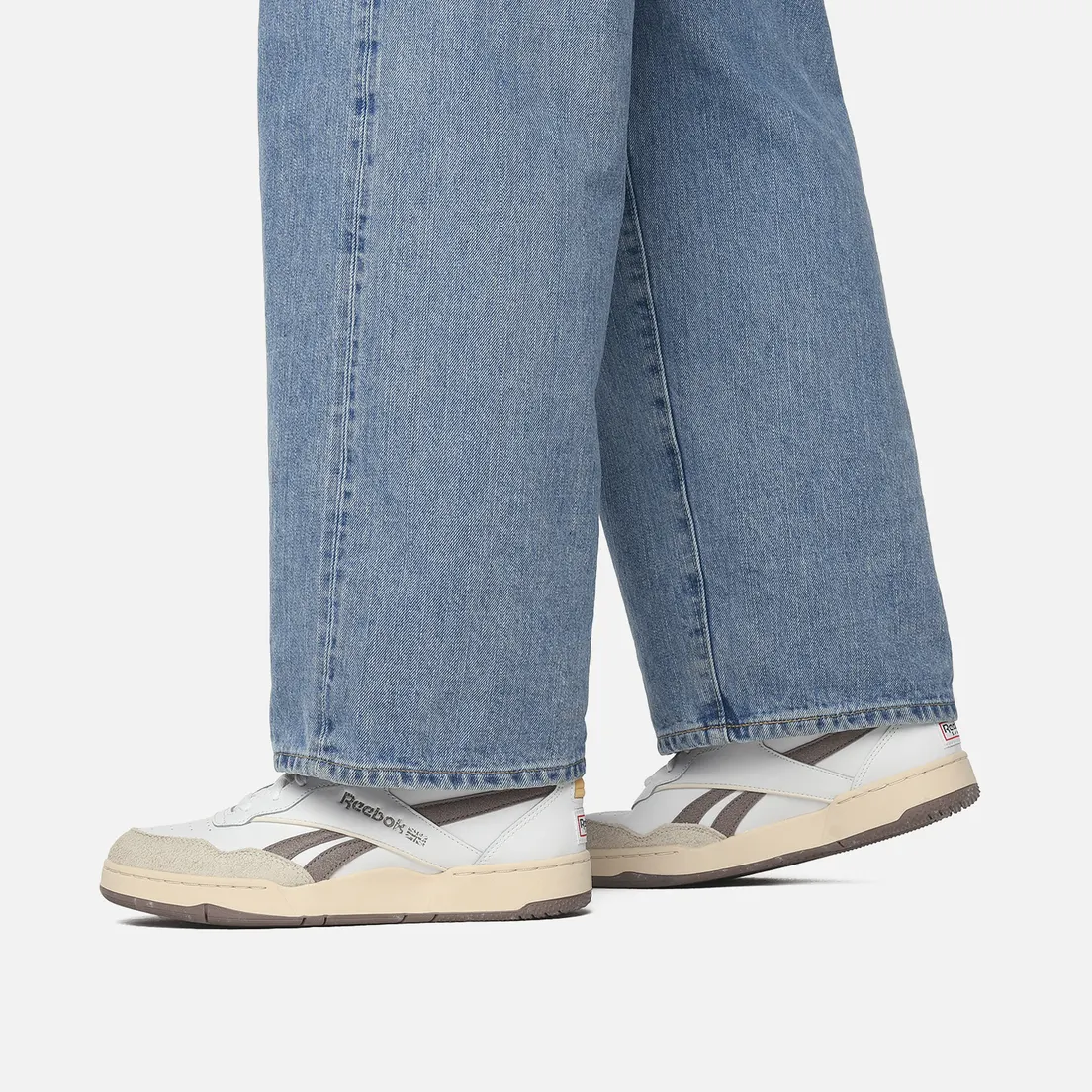 Reebok Кроссовки BB 4000 II