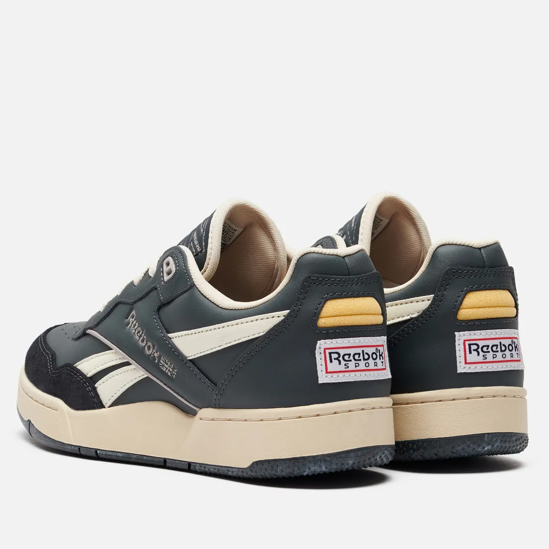 Reebok Кроссовки BB 4000 II