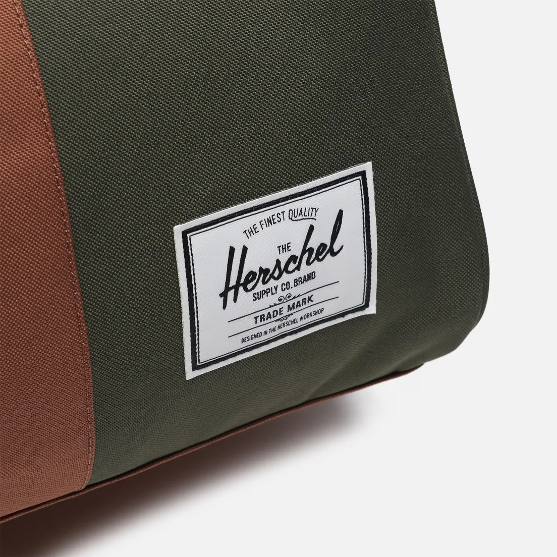 Herschel Supply Co. Дорожная сумка Novel