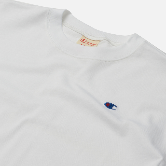 Женская футболка Champion Reverse Weave, цвет белый, размер XS 114129-WW001 C Logo Cropped Custom Fit - фото 2
