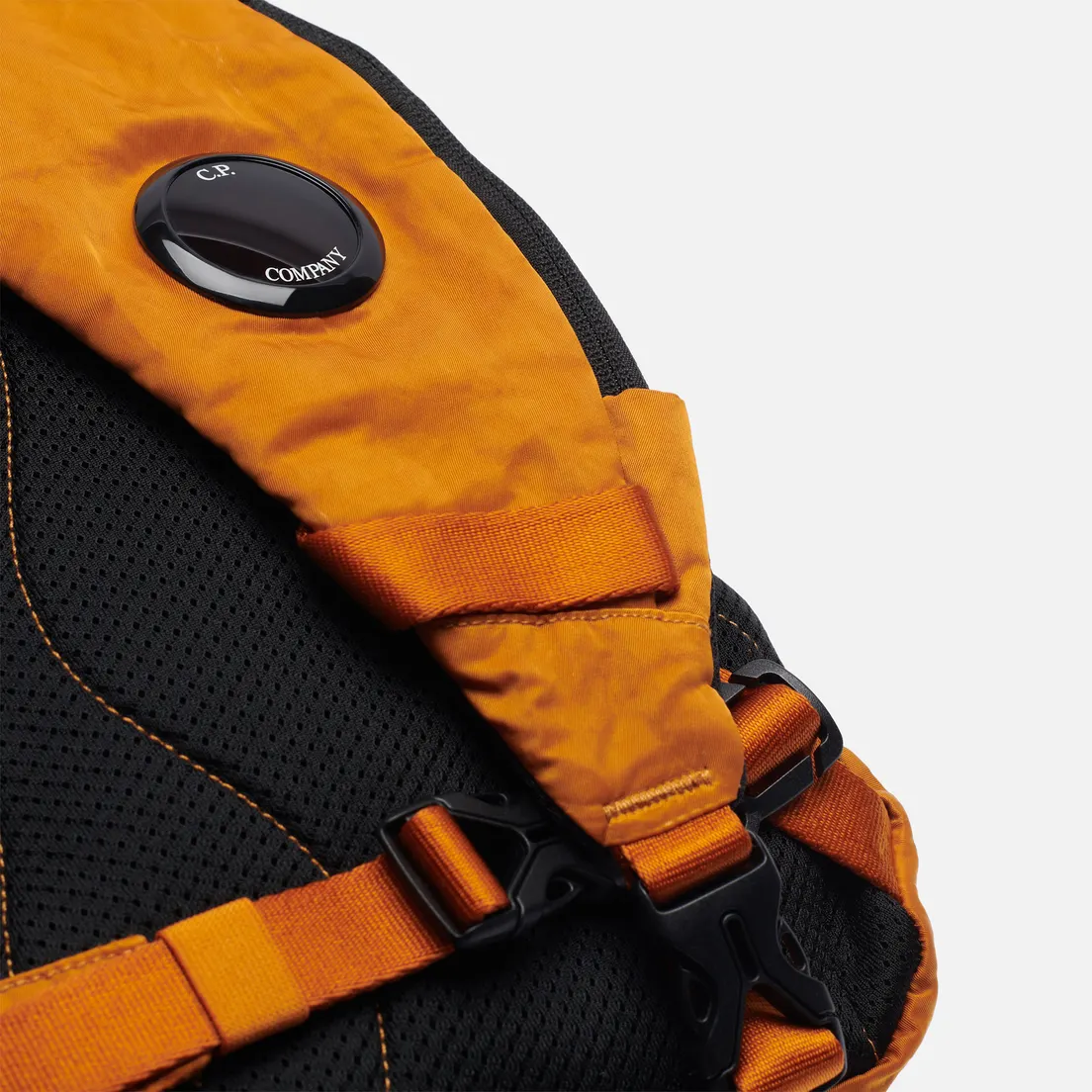 C.P. Company Рюкзак Nylon B Crossbody Lens