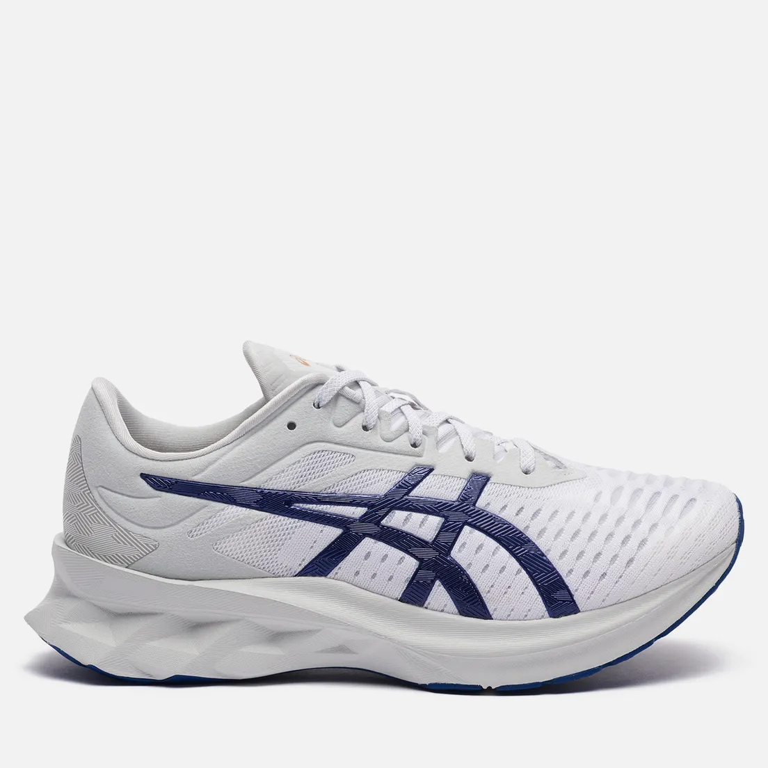 ASICS Кроссовки Novablast SPS