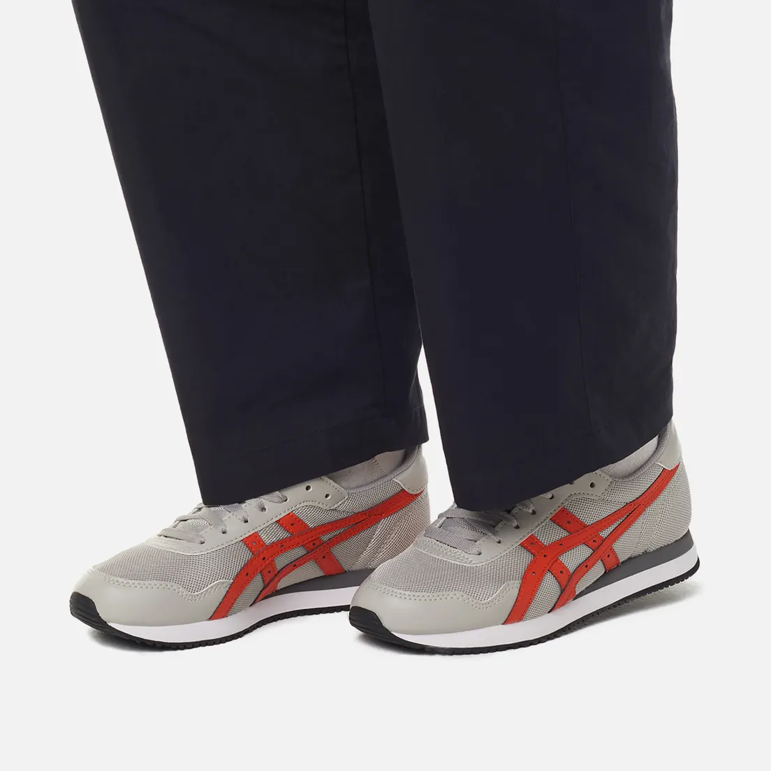ASICS Женские кроссовки Tiger Runner