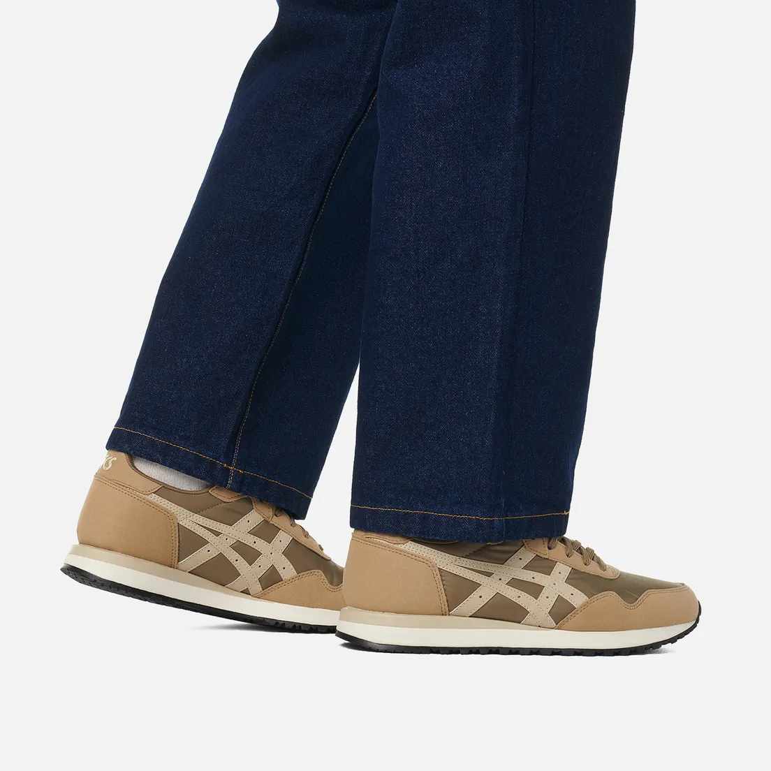 ASICS Мужские кроссовки Tiger Runner II