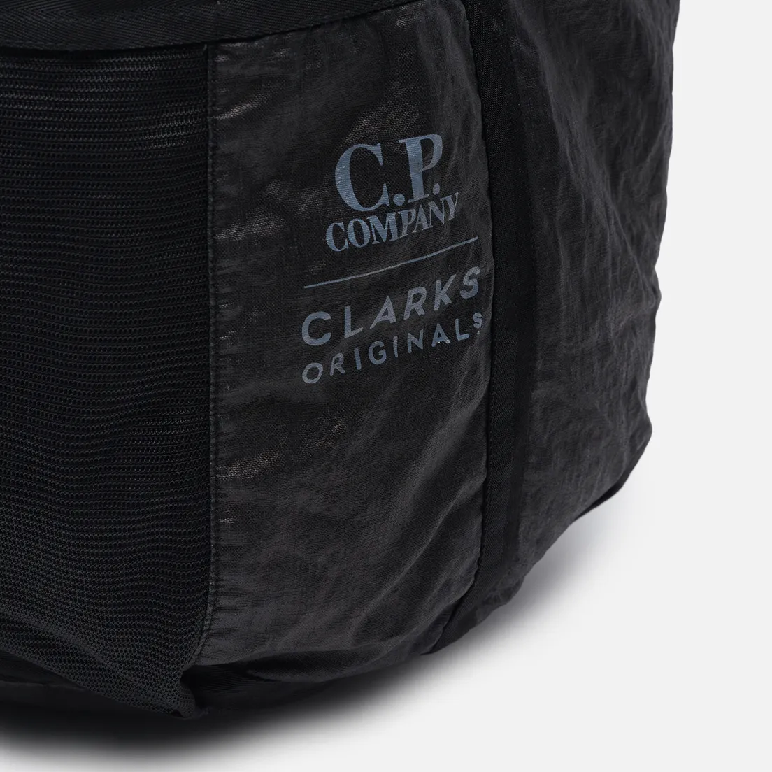 C.P. Company Сумка x Clarks Originals Lino Wax