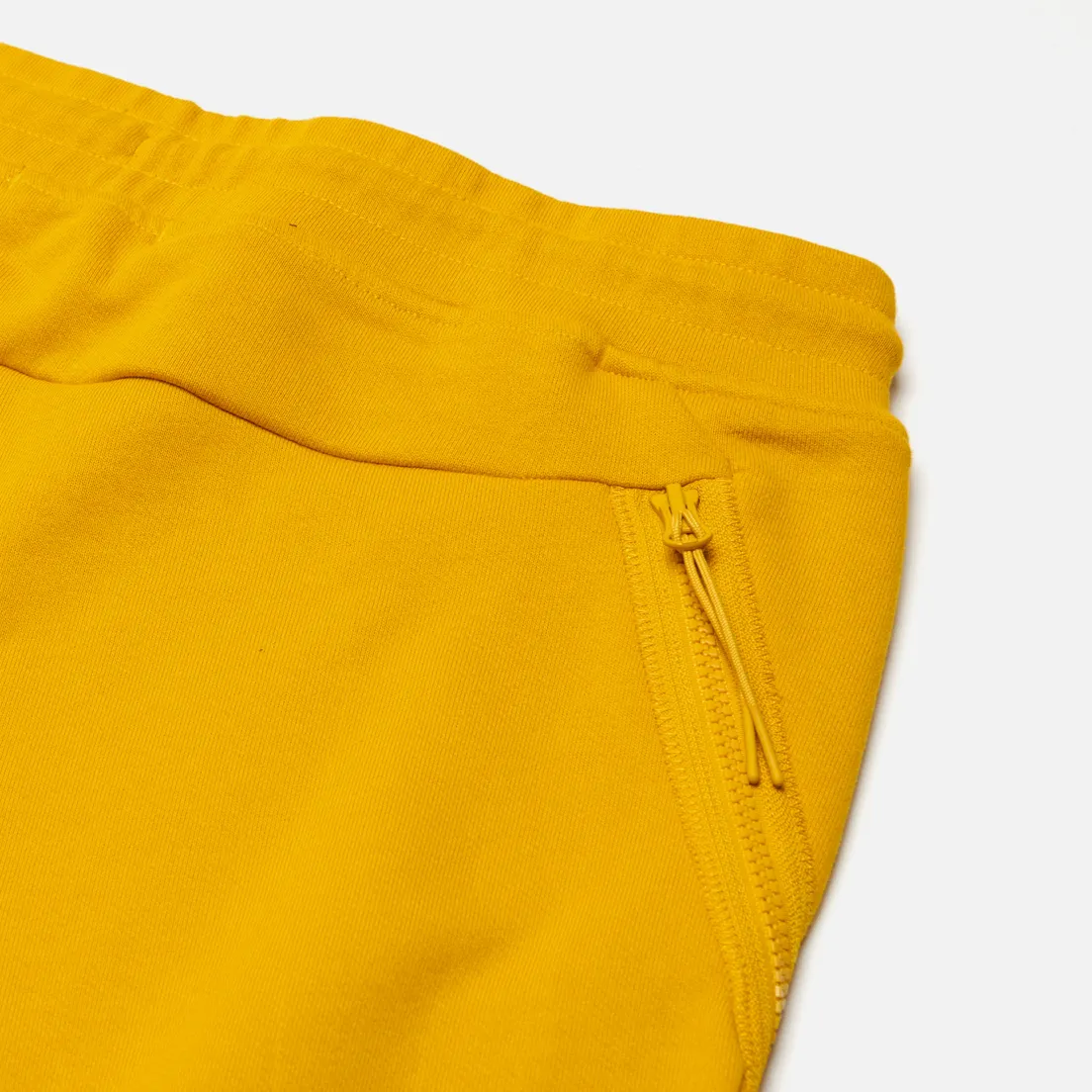 C.P. Company Мужские брюки Diagonal Raised Fleece Tapered