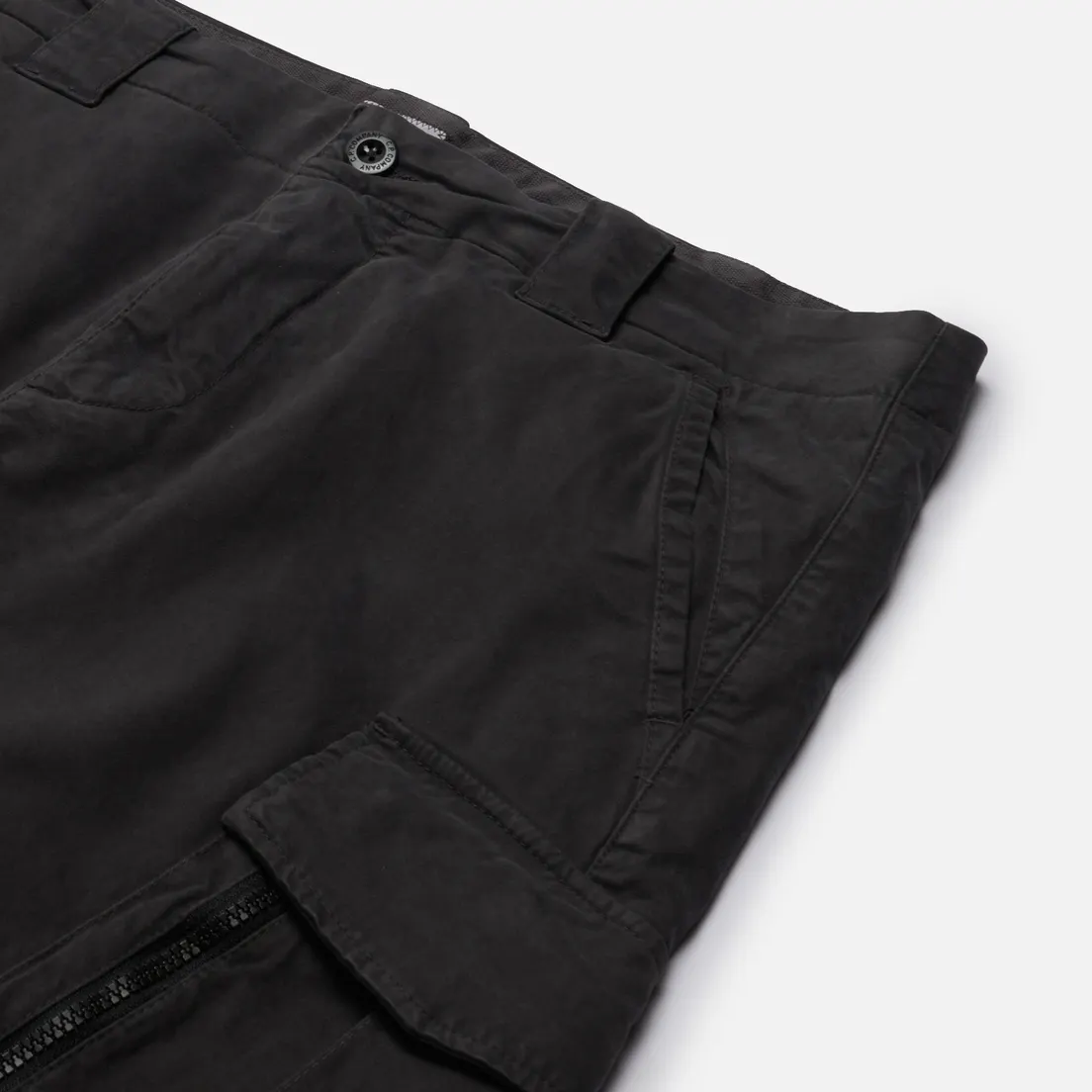 C.P. Company Мужские брюки Stretch Sateen Garment Dyed Cargo Ergonomic Fit