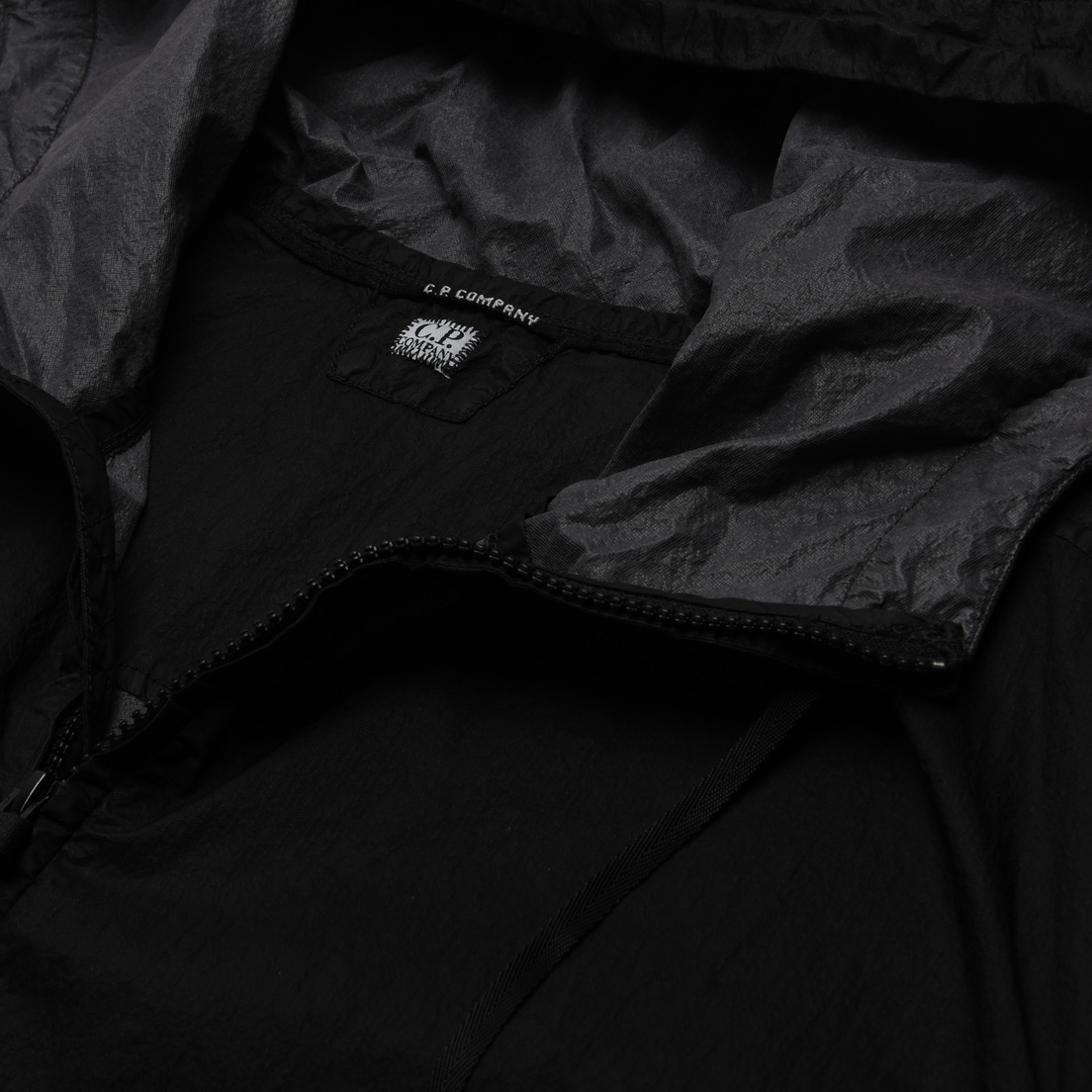 C.P. Company Мужская куртка ветровка Light Microweave Laminated Hooded