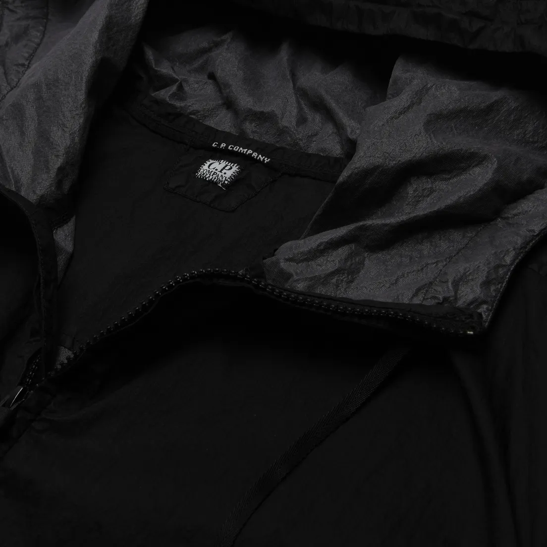 C.P. Company Мужская куртка ветровка Light Microweave Laminated Hooded