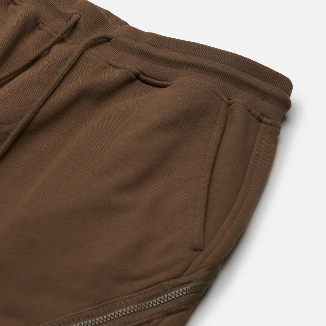 C.P. Company Мужские шорты Diagonal Raised Fleece Zipped Pocket