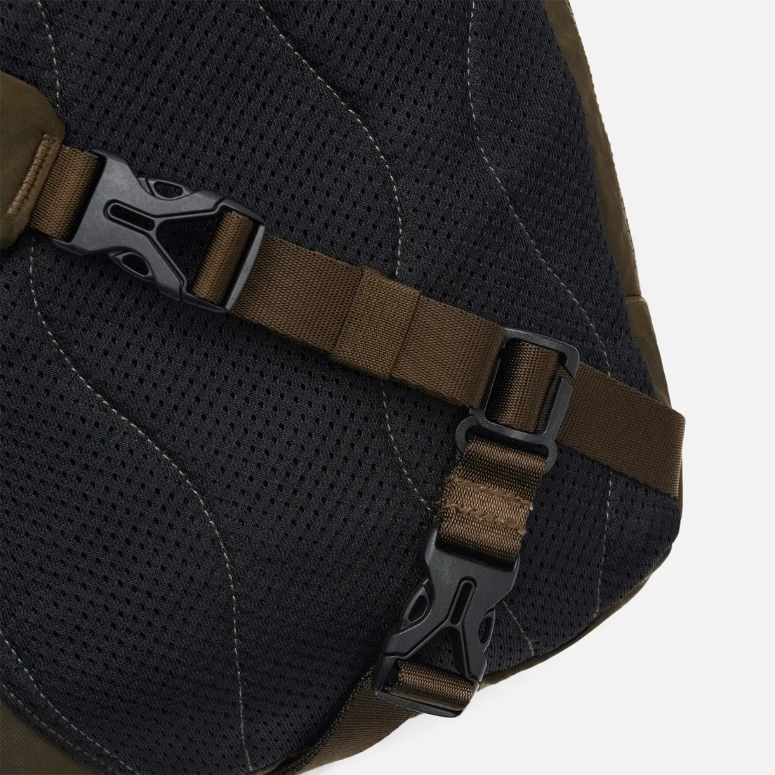 C.P. Company Рюкзак Nylon B Crossbody Adjustable Strap