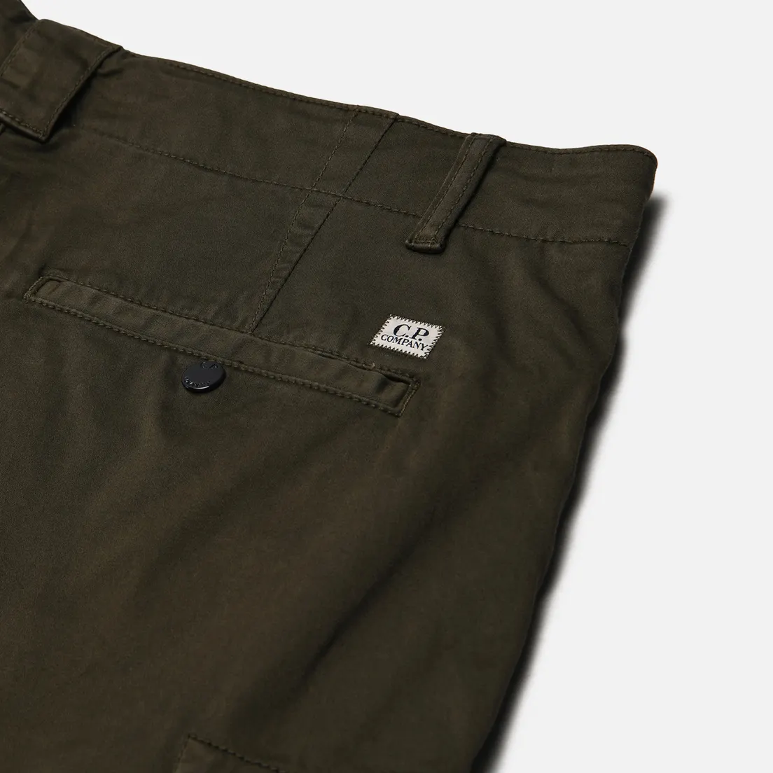 C.P. Company Мужские шорты Stretch Sateen Cargo Lens Detail