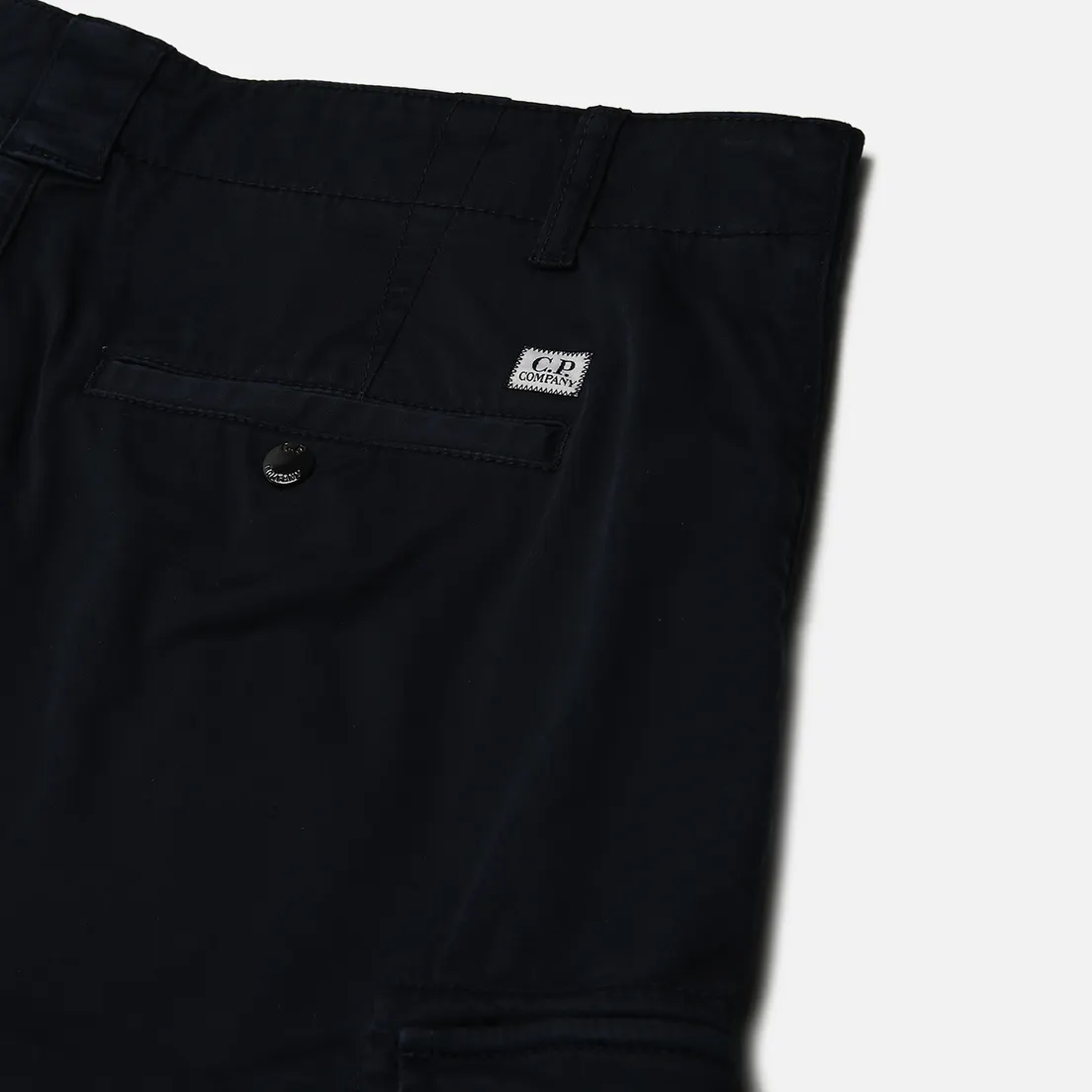 C.P. Company Мужские шорты Stretch Sateen Cargo Lens Detail