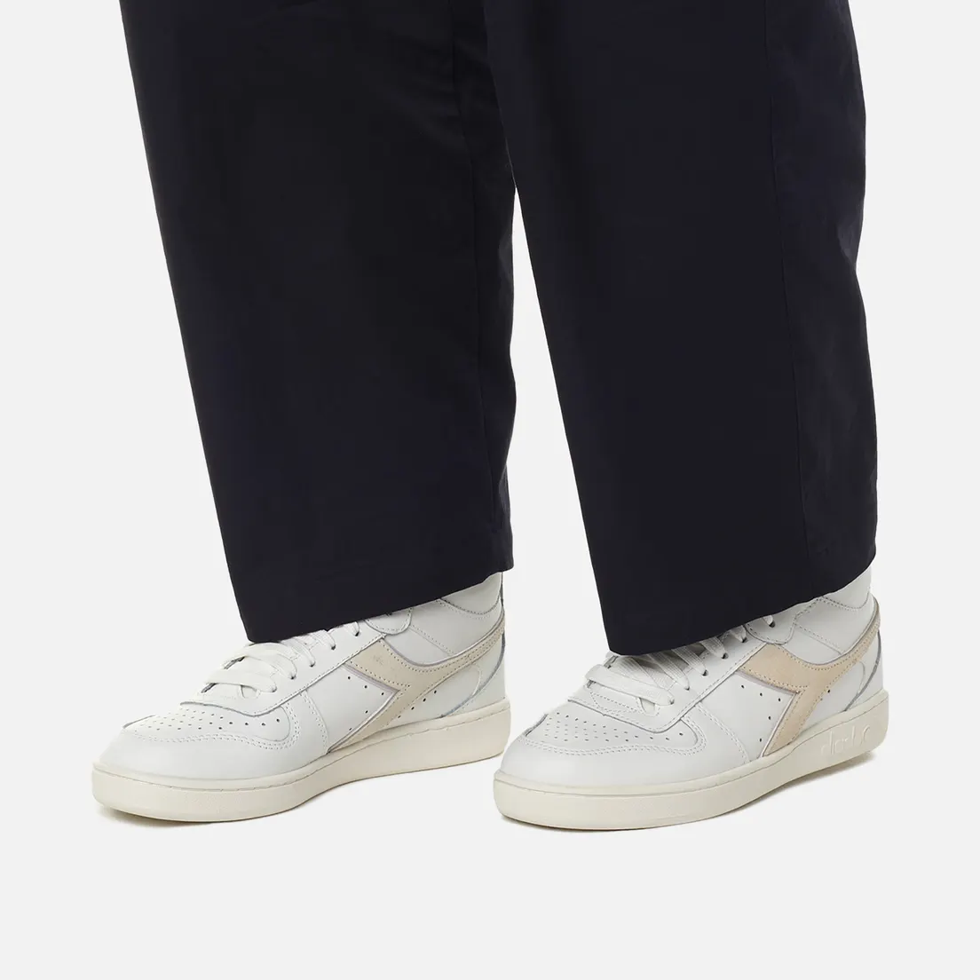 Diadora Женские кроссовки Magic Basket Mid Leather