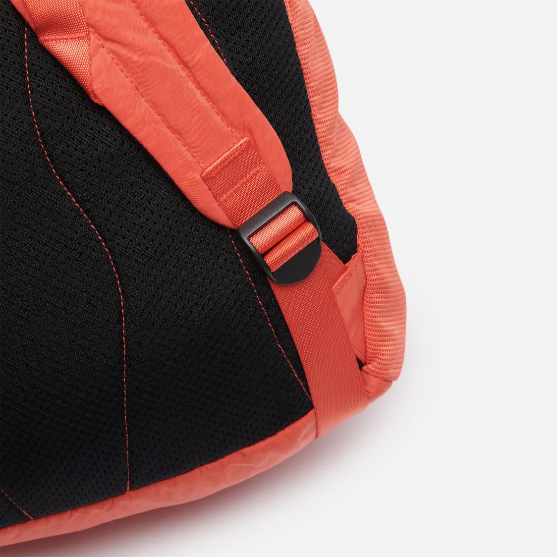 C.P. Company Рюкзак Nylon B Lens Garment Dyed