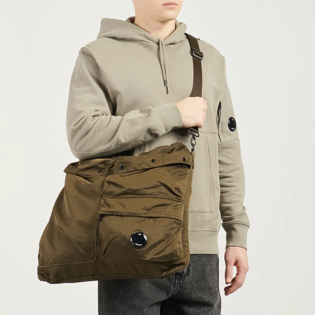 C.P. Company Сумка Nylon B Shoulder Garment Dyed