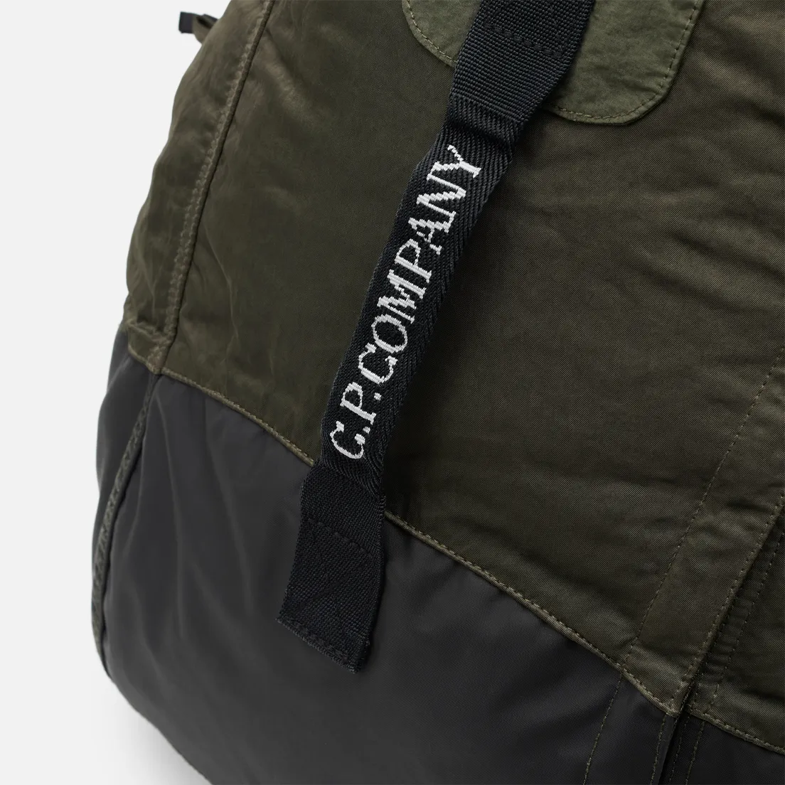 C.P. Company Рюкзак Nylon B Rounded Embroidered Logo