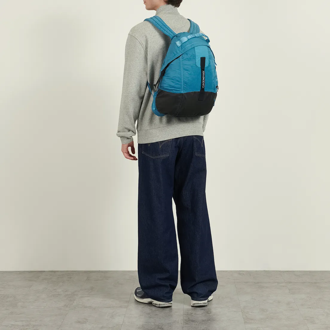 C.P. Company Рюкзак Nylon B Rounded Embroidered Logo