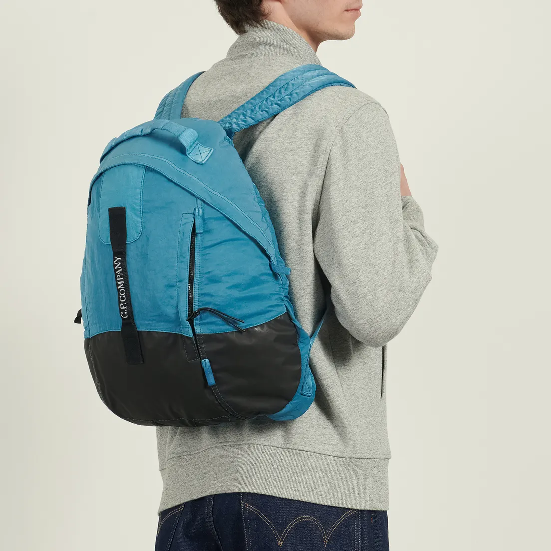 C.P. Company Рюкзак Nylon B Rounded Embroidered Logo