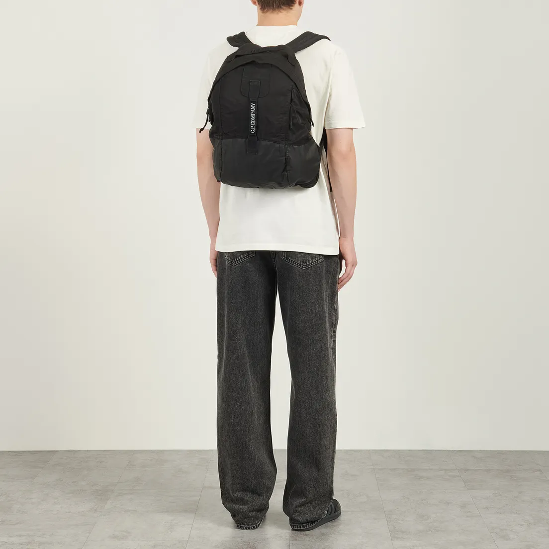 C.P. Company Рюкзак Nylon B Rounded Embroidered Logo