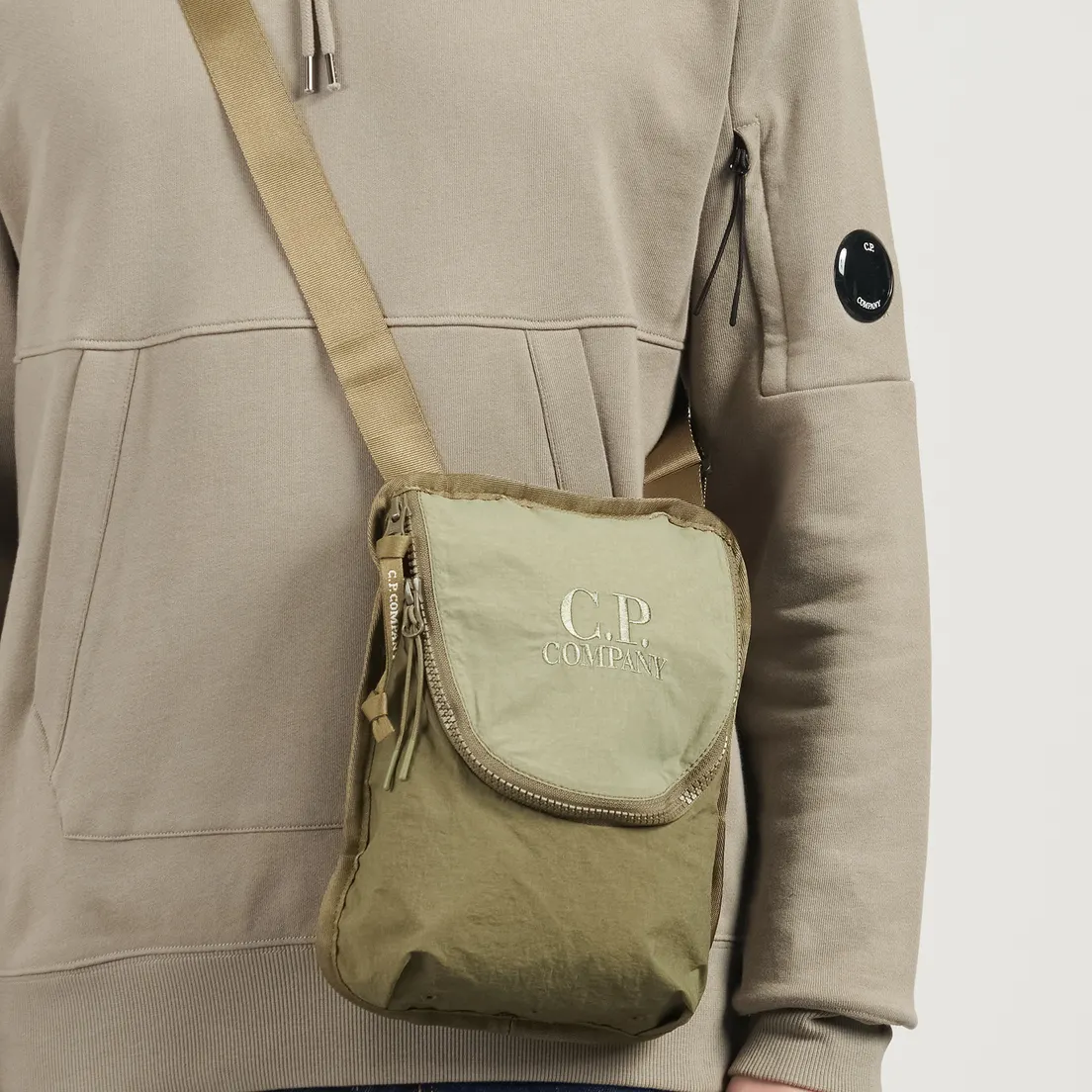 C.P. Company Сумка Plain Paper Touch Shoulder Logo