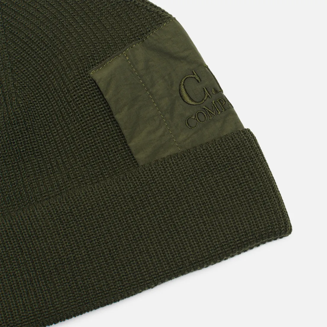 C.P. Company Шапка Extrafine Merino Zip Pocket