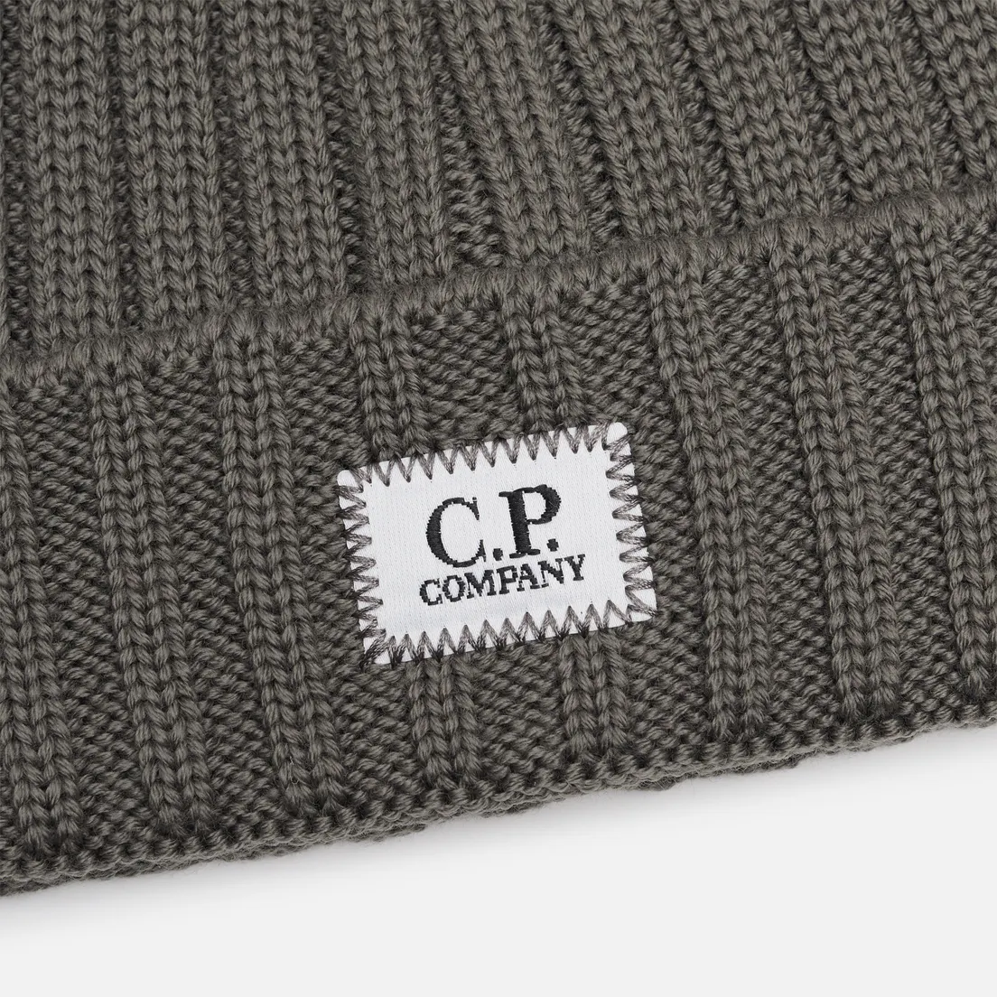 C.P. Company Шапка Extrafine Merino Wool Logo Label
