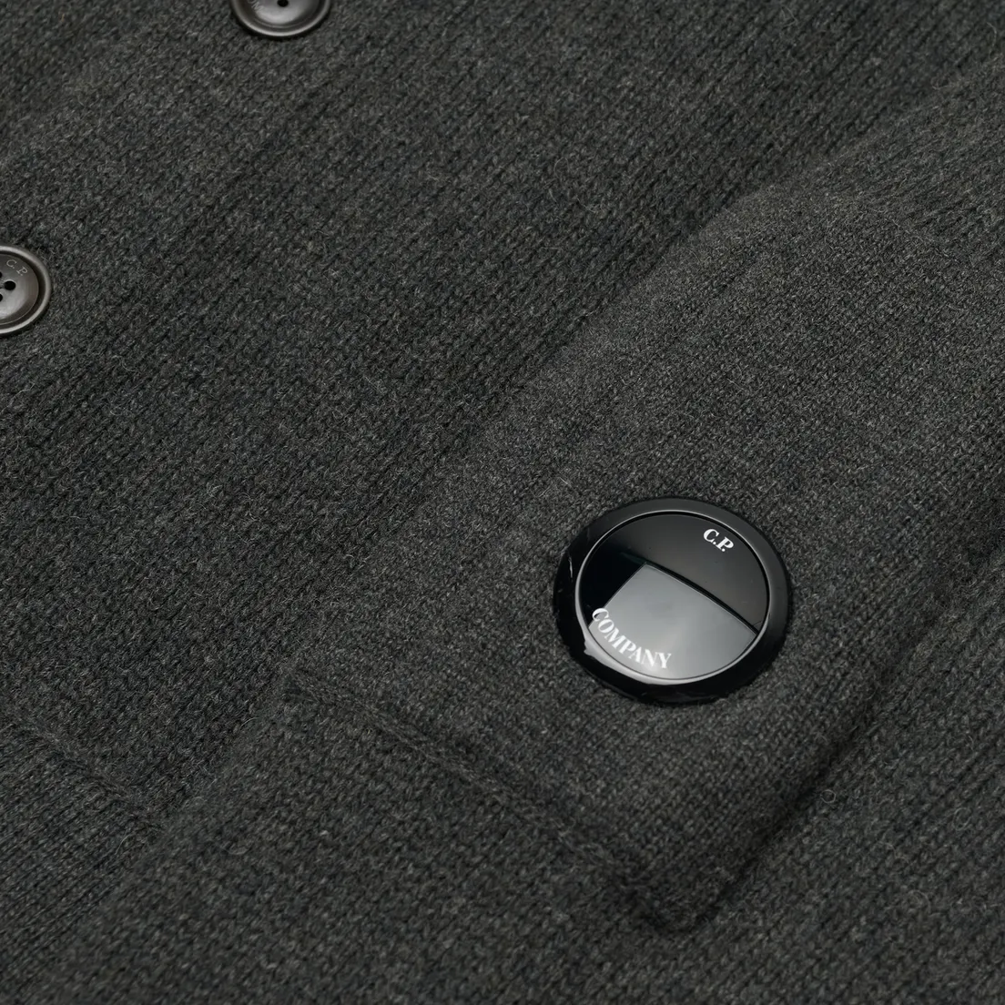 C.P. Company Мужской свитер Lambswool GRS Buttoned Knit