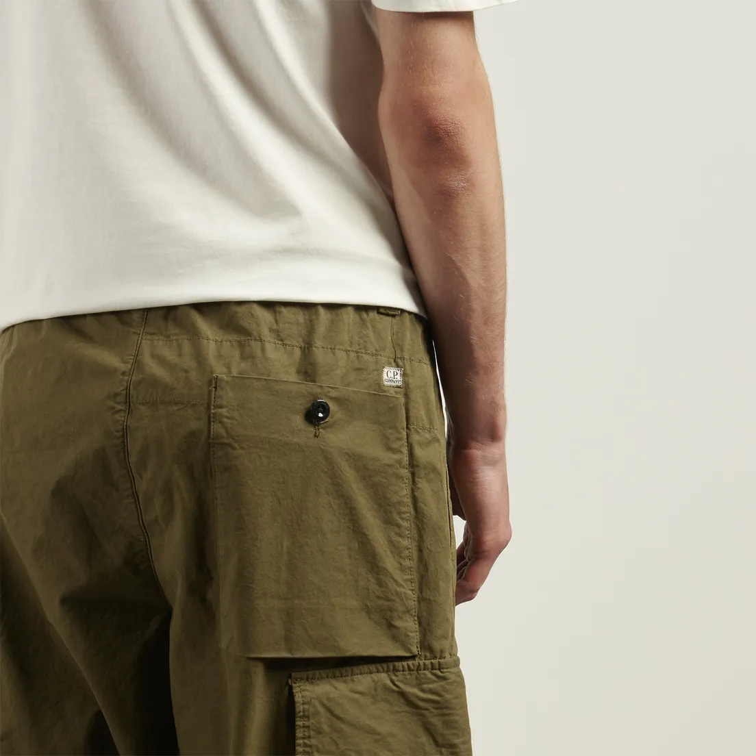 C.P. Company Мужские брюки Microreps Boxy Cargo