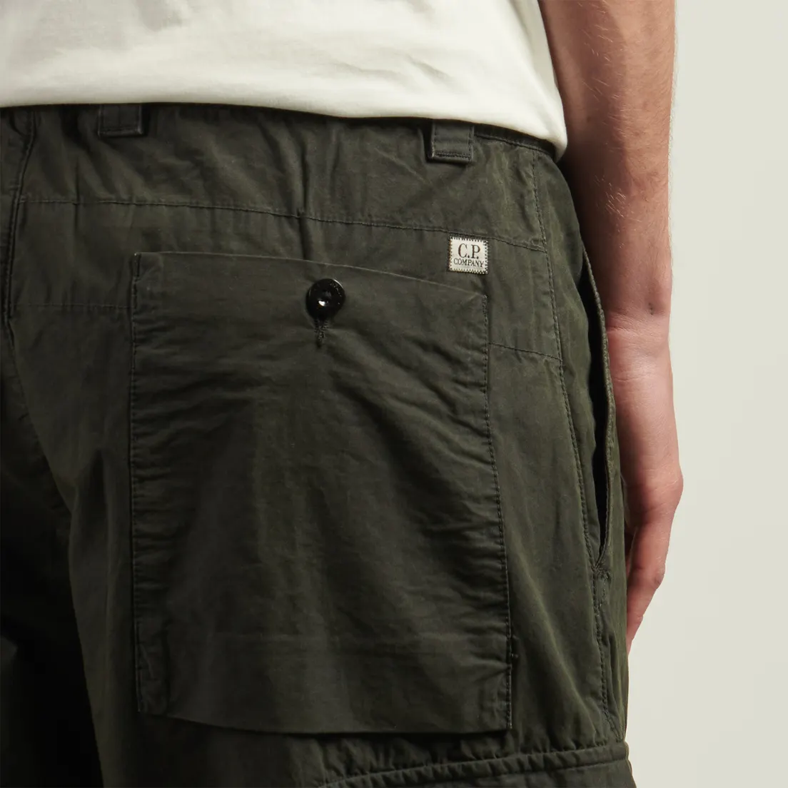 C.P. Company Мужские брюки Microreps Boxy Cargo