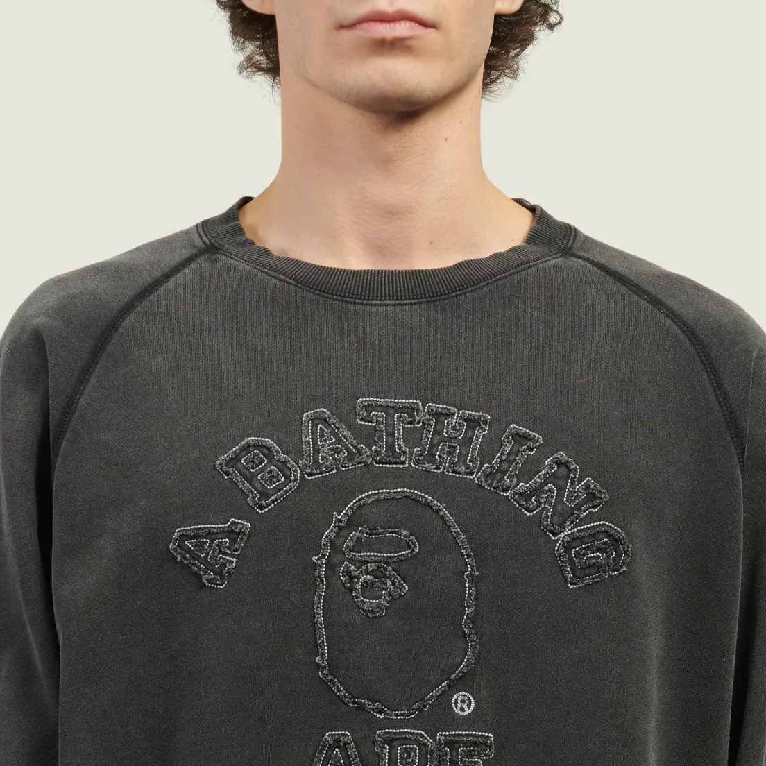 A Bathing Ape Мужская толстовка Washed Effect College Patch Relaxed Fit Crewneck