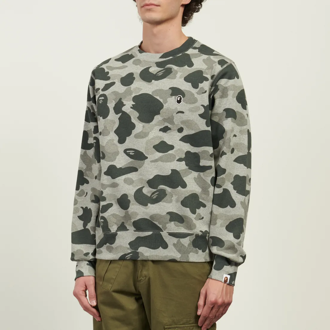 A Bathing Ape Мужская толстовка Heather Grey Camo Ape Head One Point Crewneck