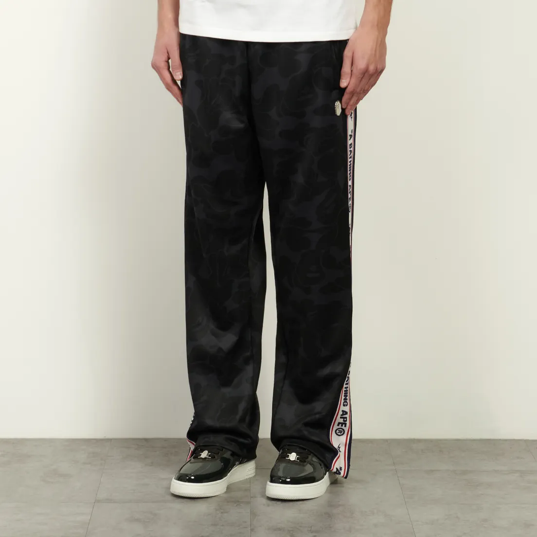 A Bathing Ape Мужские брюки Solid Camo One Point Relaxed Fit