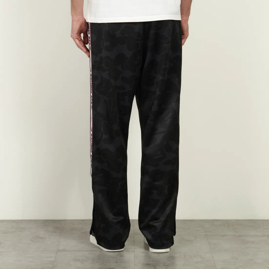 A Bathing Ape Мужские брюки Solid Camo One Point Relaxed Fit