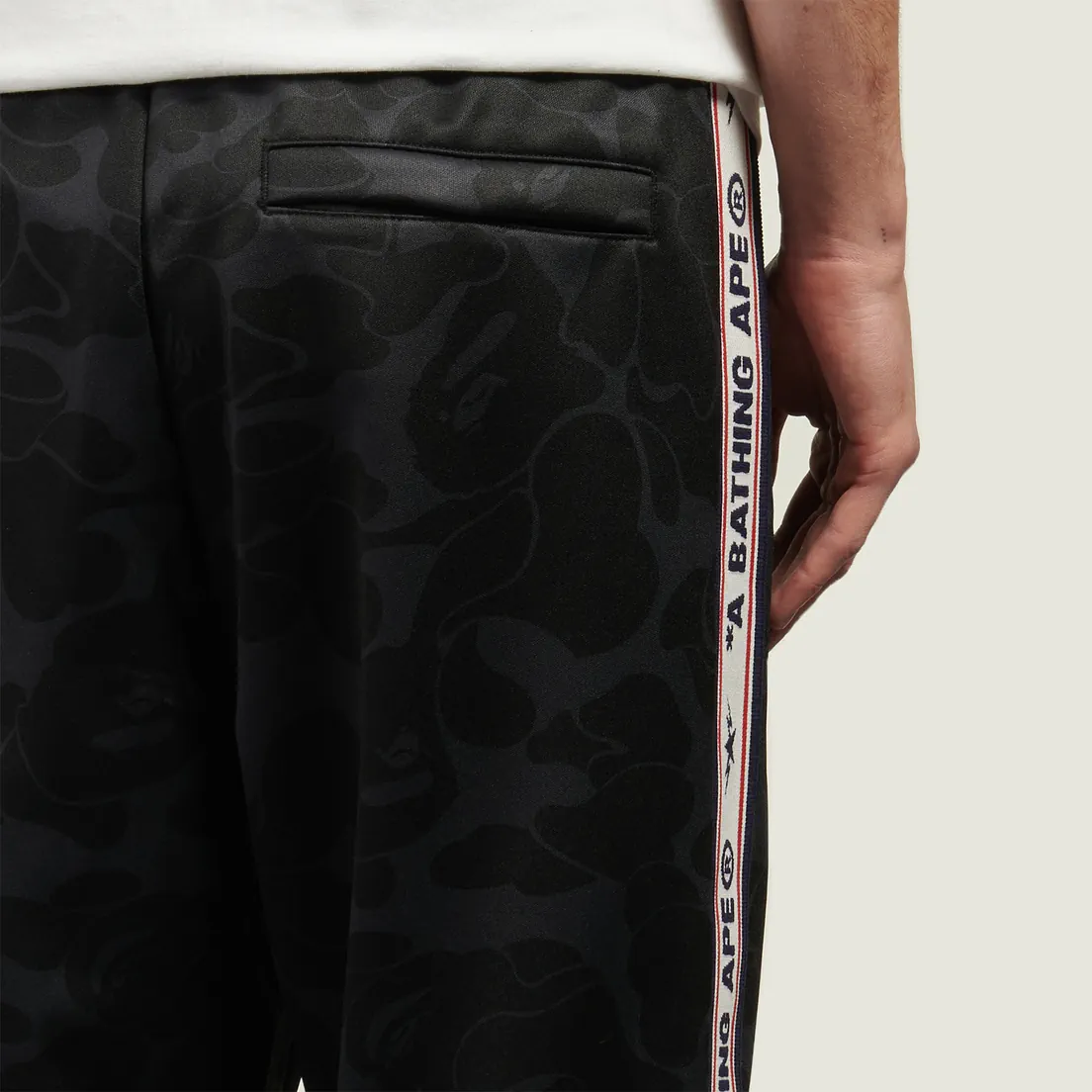 A Bathing Ape Мужские брюки Solid Camo One Point Relaxed Fit