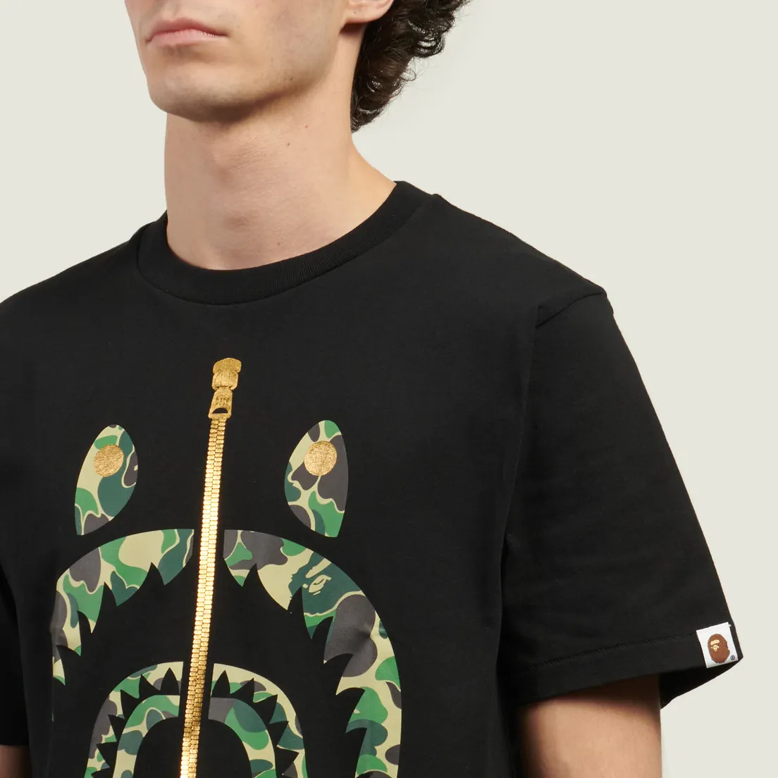 A Bathing Ape Мужская футболка ABC Camo Shark