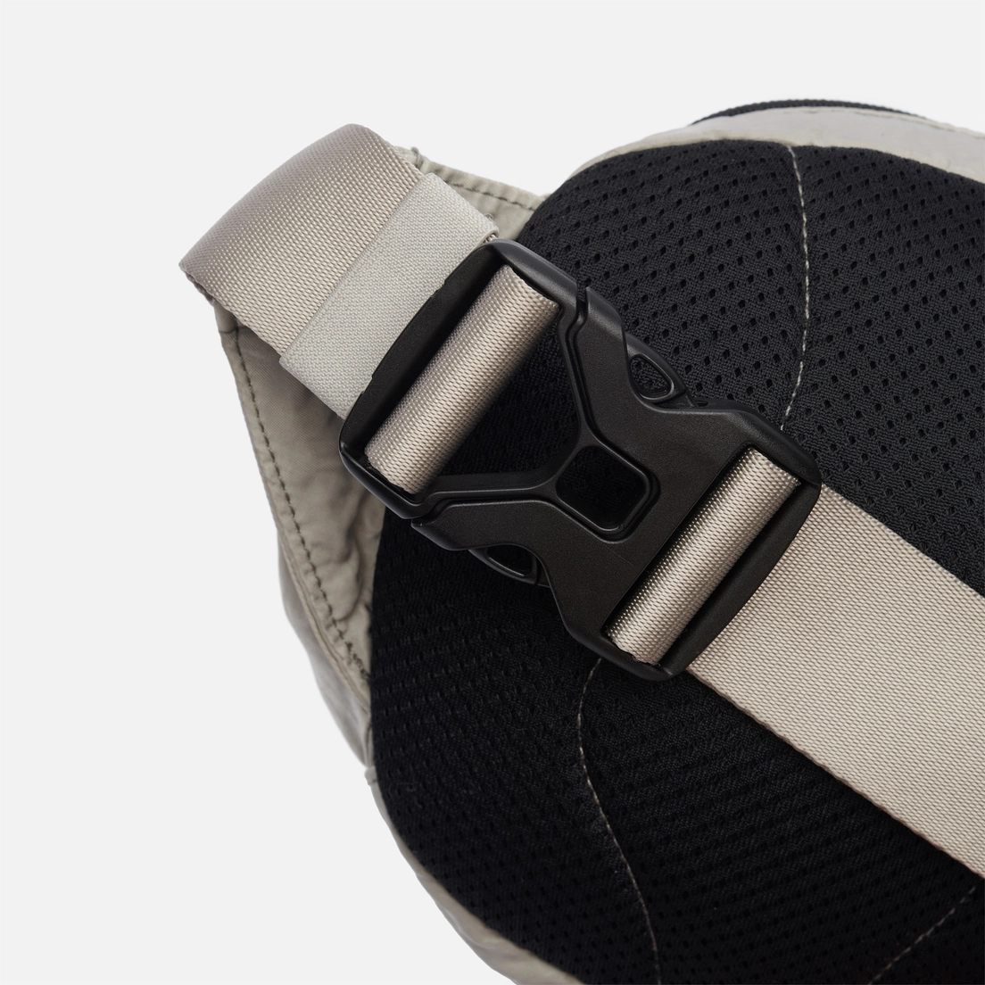 C.P. Company Сумка на пояс Nylon B Lens Crossbody