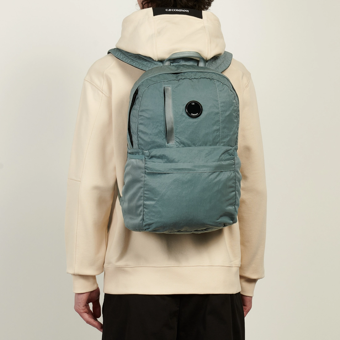C.P. Company Рюкзак Nylon B Lens Detail Garment Dyed