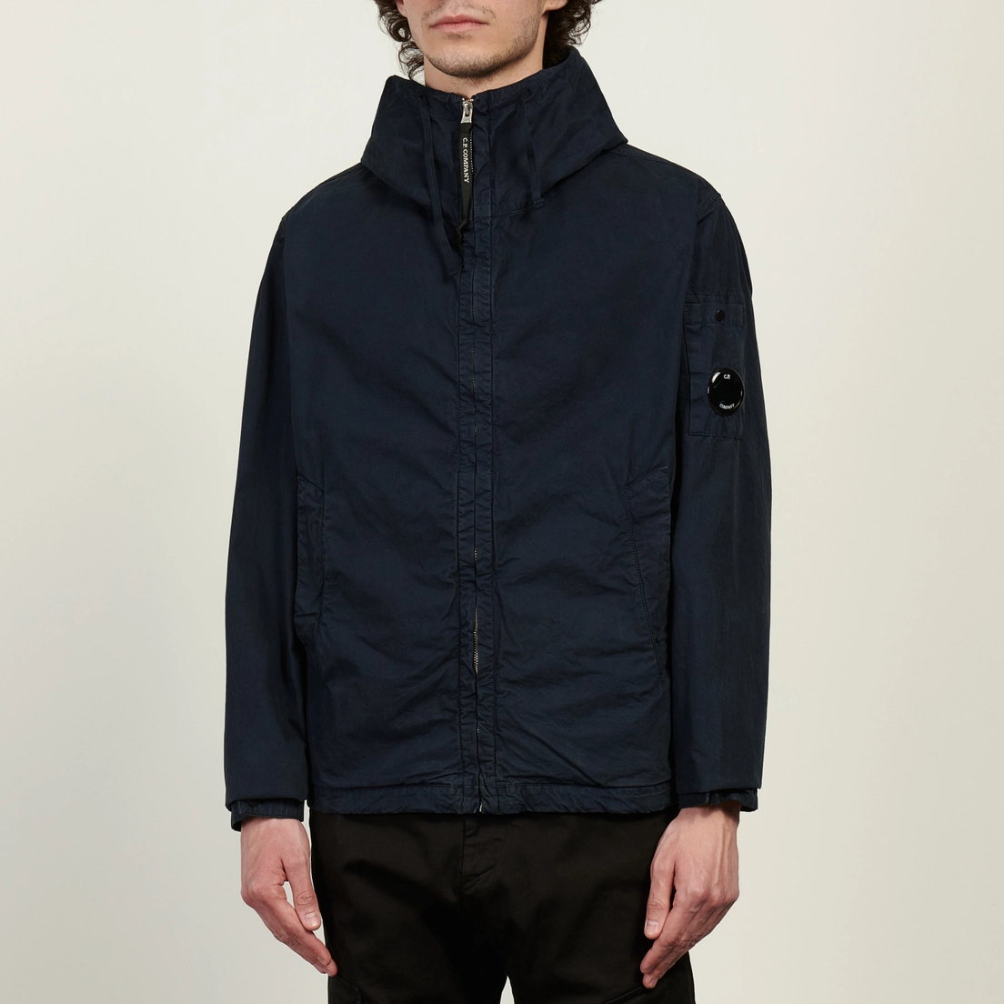 C.P. Company Мужская куртка ветровка Micro-Reps Hooded Lens
