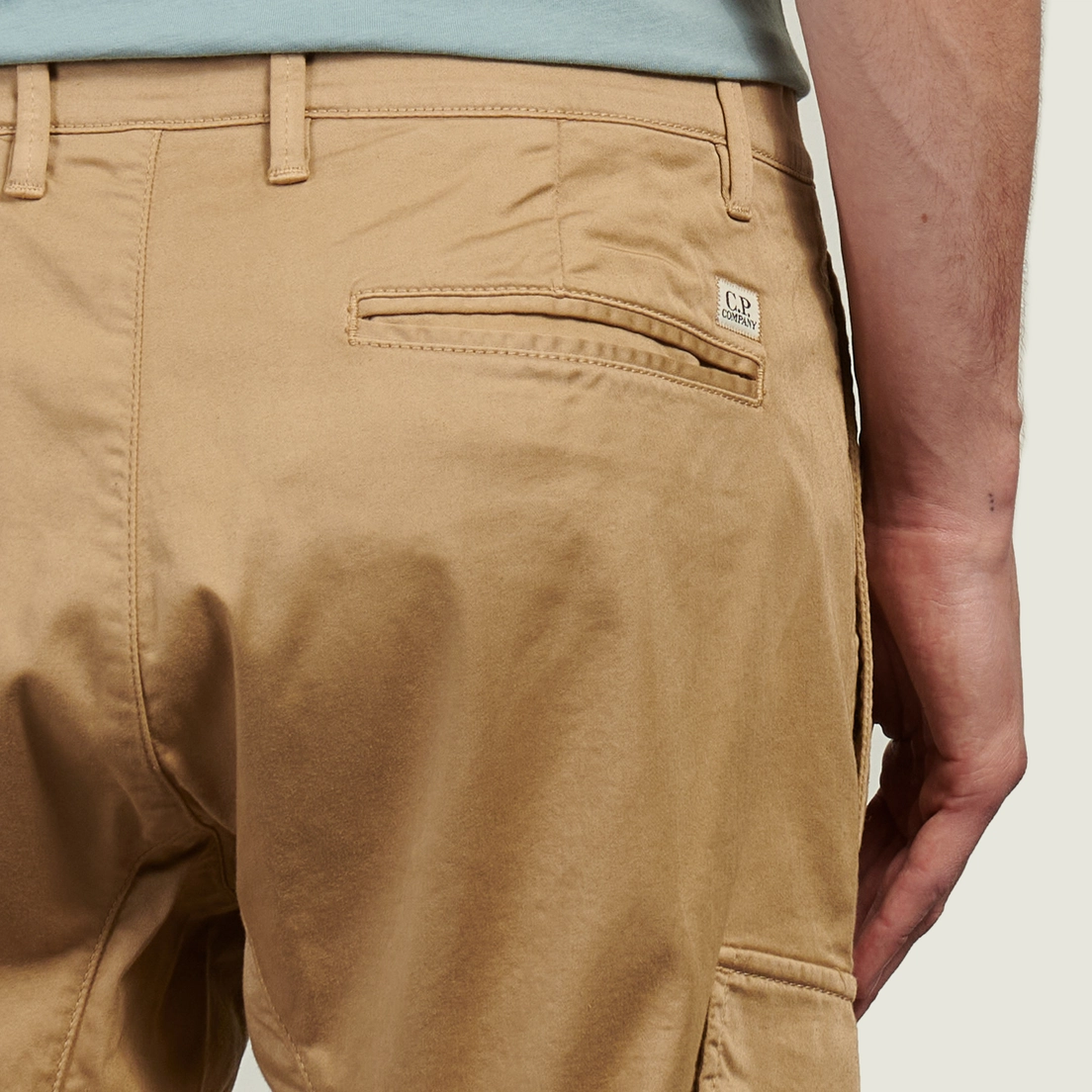 C.P. Company Мужские брюки Stretch Sateen Ergonomic Side Pockets Cargo 